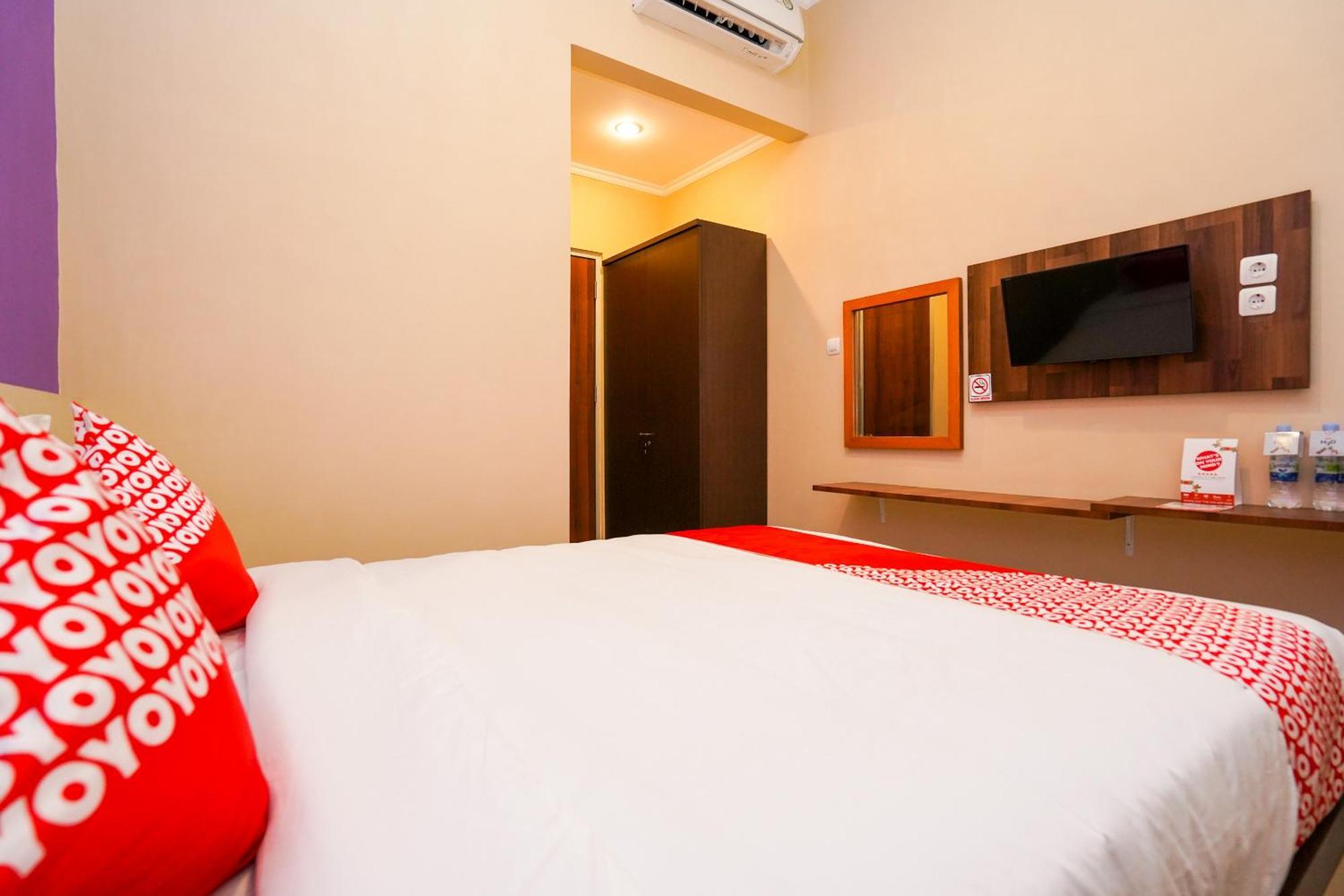 Kupang Gunung Homestay Syariah near Islamic Center Surabaya Bagian luar foto