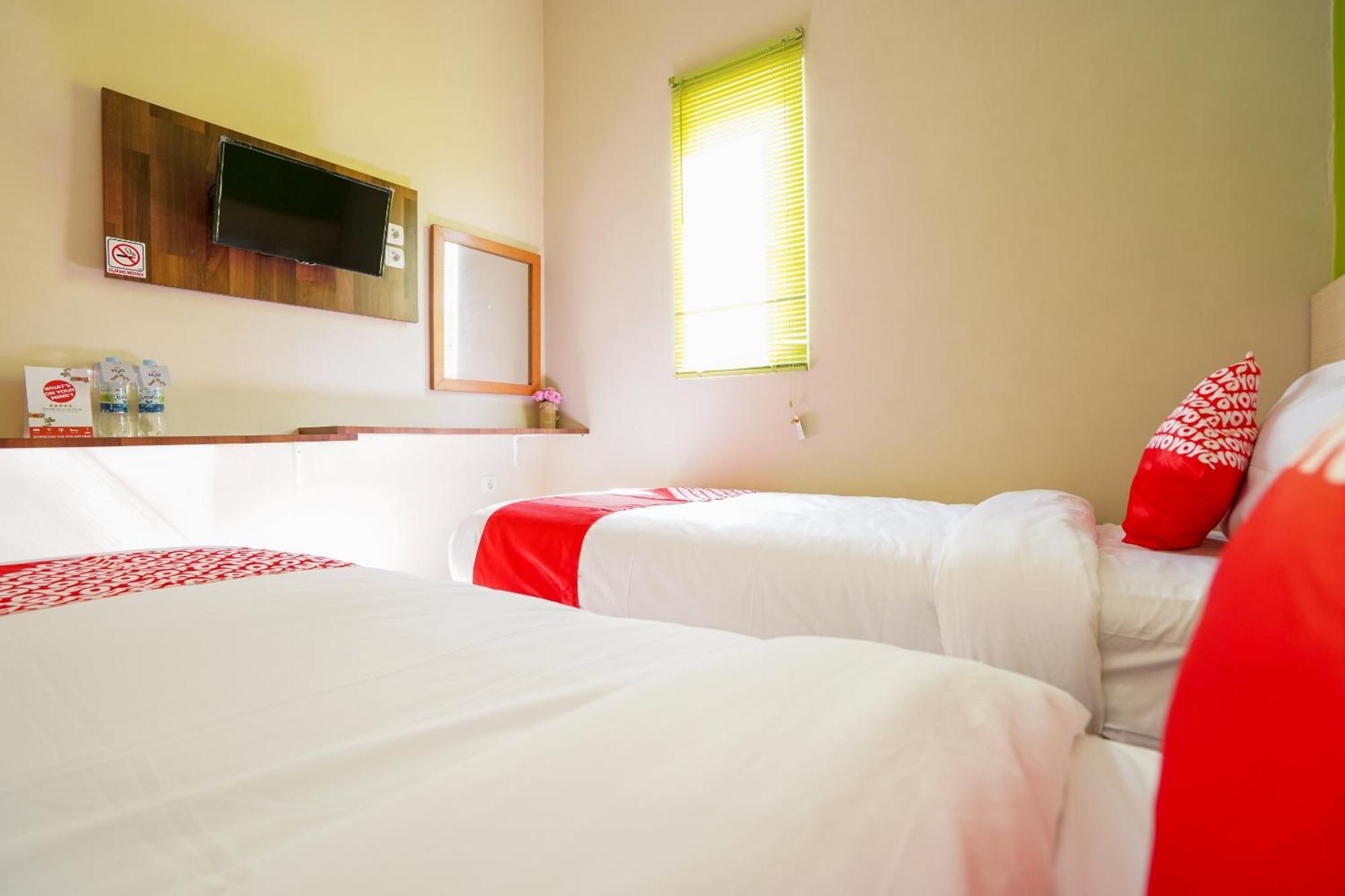 Kupang Gunung Homestay Syariah near Islamic Center Surabaya Bagian luar foto